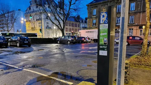 Charleville : la ville envisage de rendre le stationnement payant...